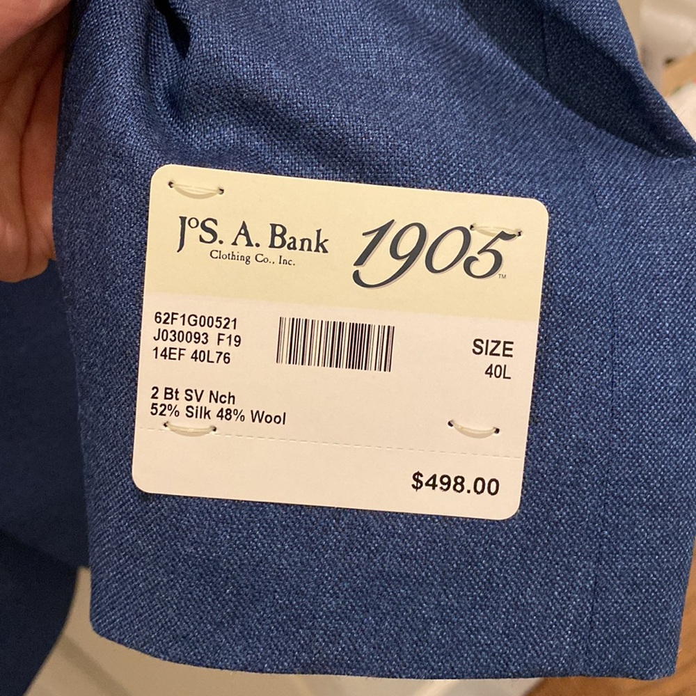 Joseph A Bank Sport coat 40L 52% Silk 48% wool. Very nice, never worn. - Picture 4 of 7